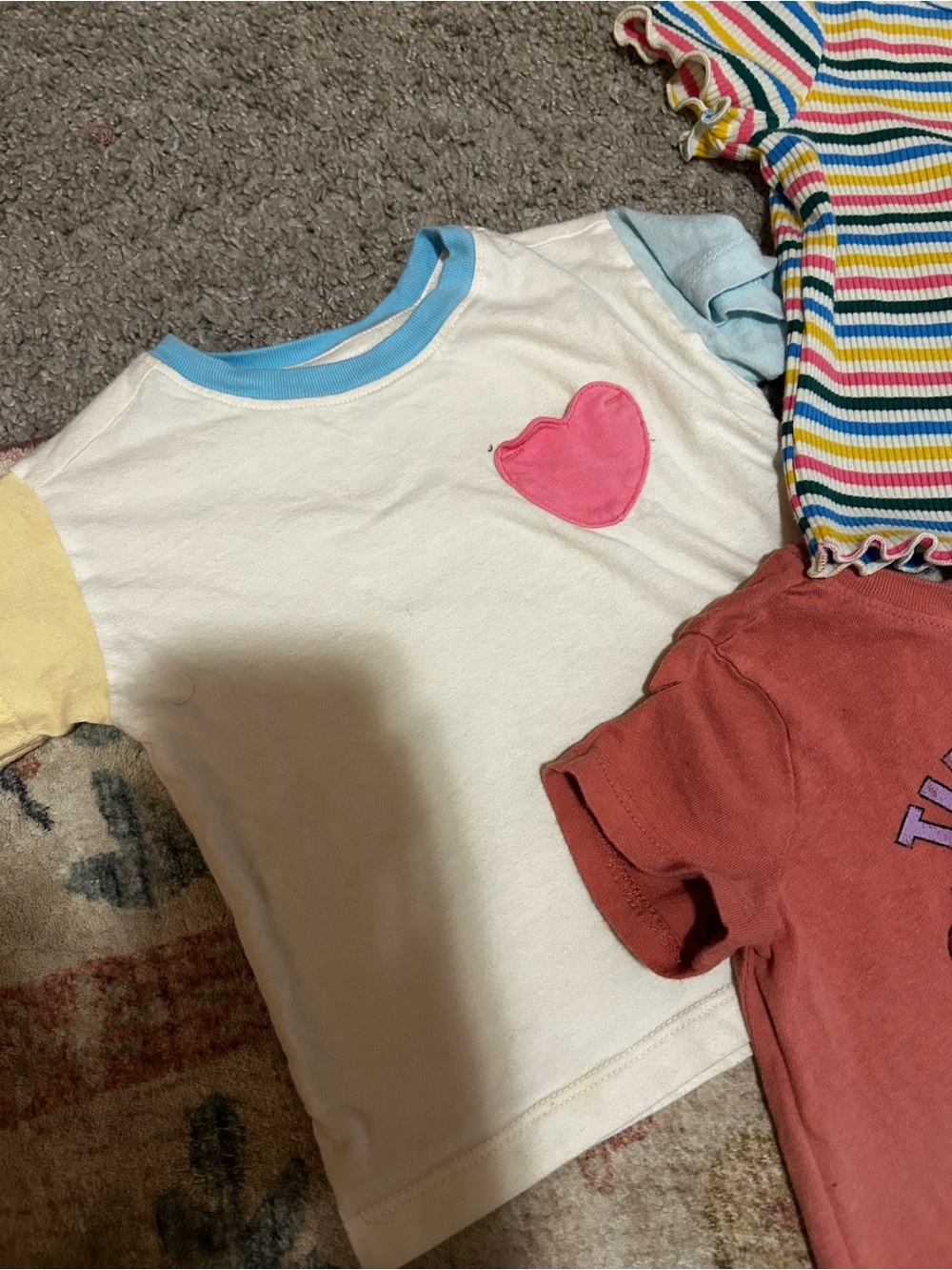 Bundle of three 12m tshirts - Picture 4 of 7